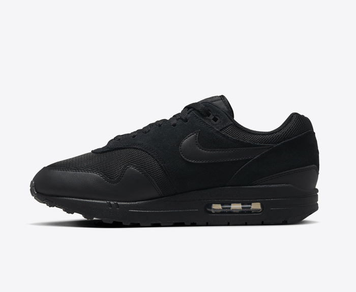 Nike max 1 black best sale