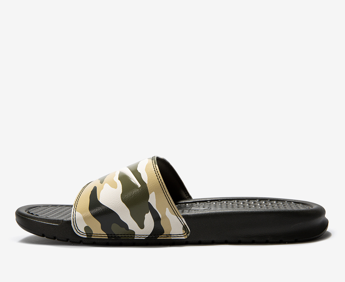 benassi just do it nike
