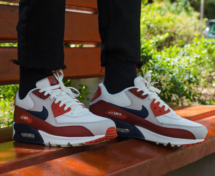 Nike - NIKE - AIR MAX 90 ESSENTIAL 'MARS STONE / VINTAGE CORAL