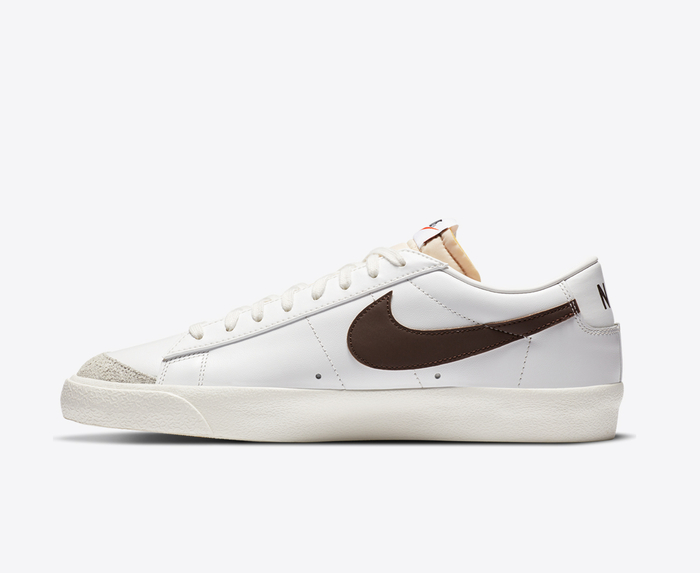 Nike blazer sail hot sale white