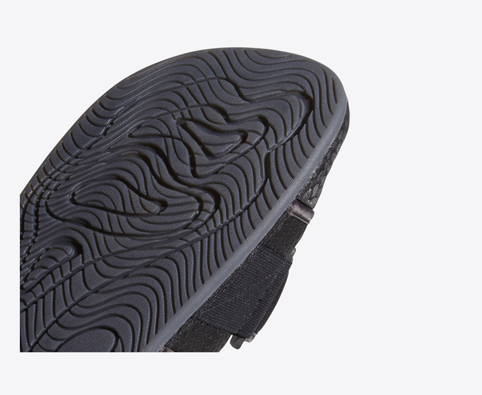 Pharrell discount slides black