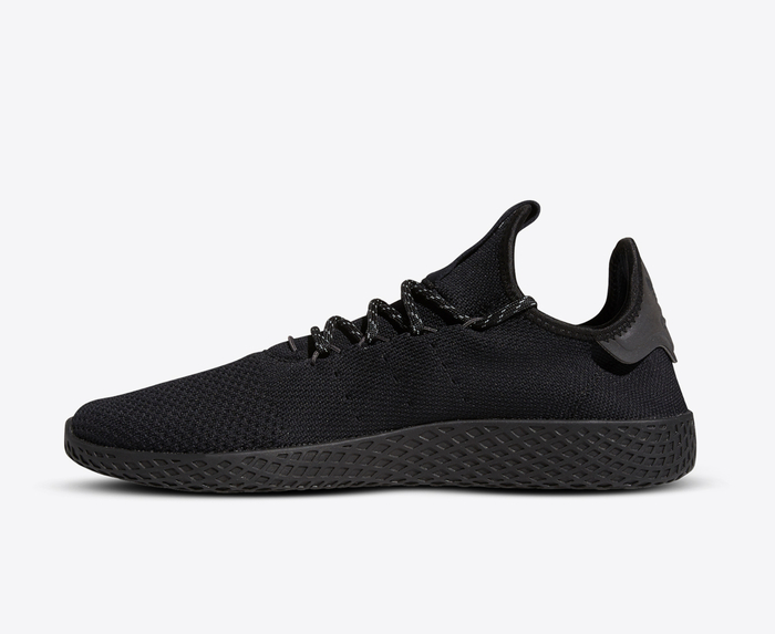 Adidas Originals PHARRELL WILLIAMS TENNIS HU CBLACK CBLACK UTIBLK VegNonVeg