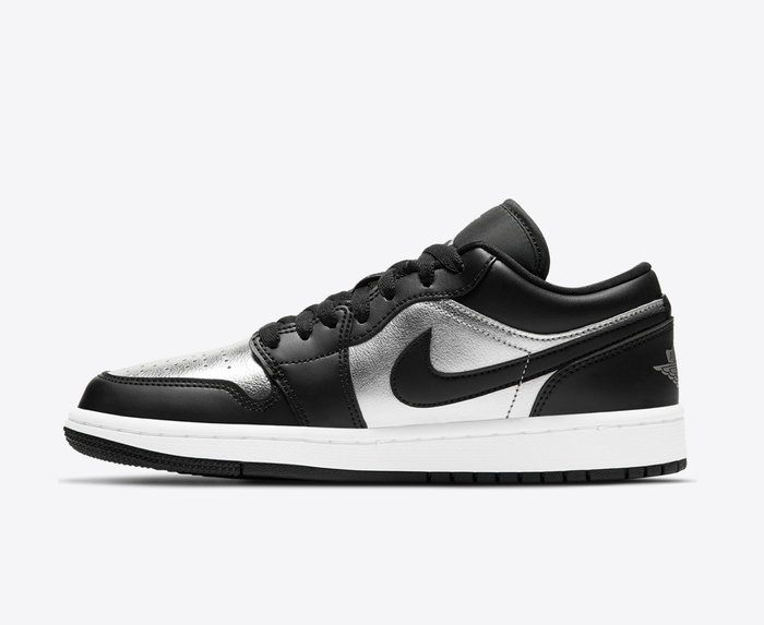 Jordan 1 black metallic silver hotsell