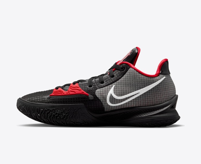 Kyrie low 2024 all black