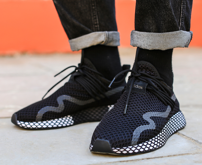 Adidas Originals - DEERUPT NEW RUNNER 'CORE BLACK/WHITE' - VegNonVeg