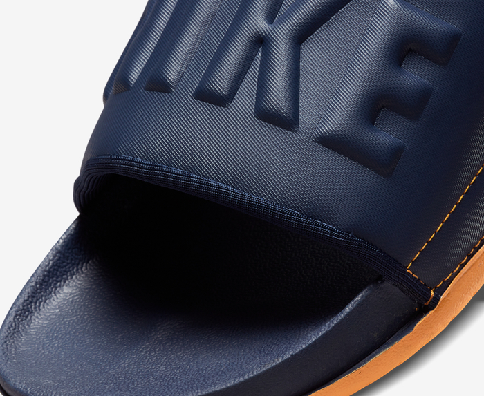 Nike slides discount blue and black