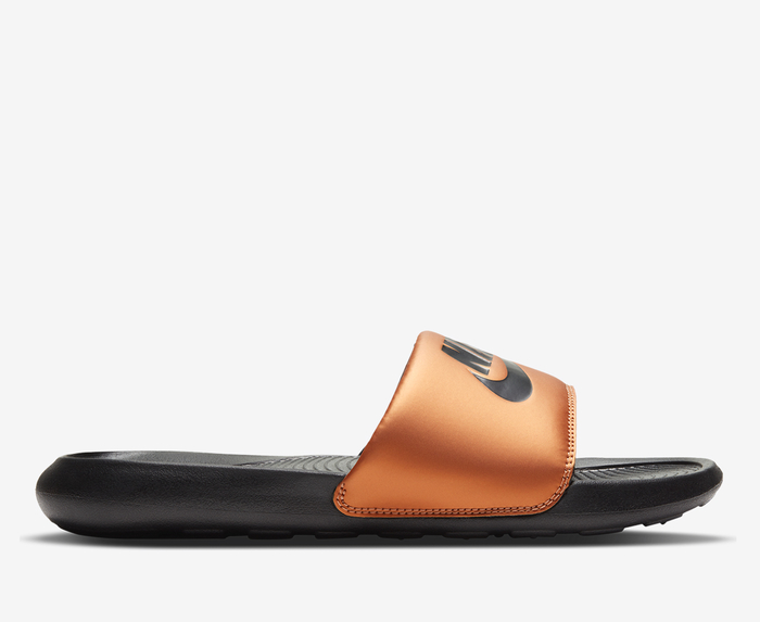 nike victori one slide brown