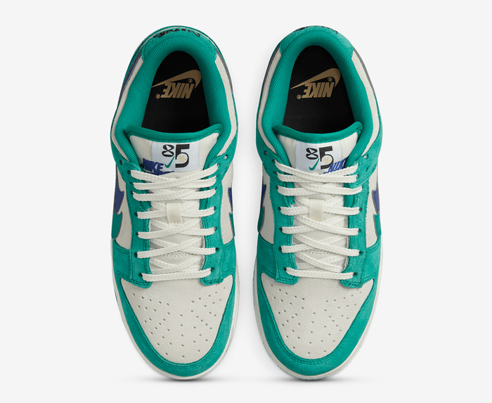 Nike - W DUNK LOW SE 'SAIL/NEPTUNE GREEN-LAPIS-OFF NOIR' - VegNonVeg