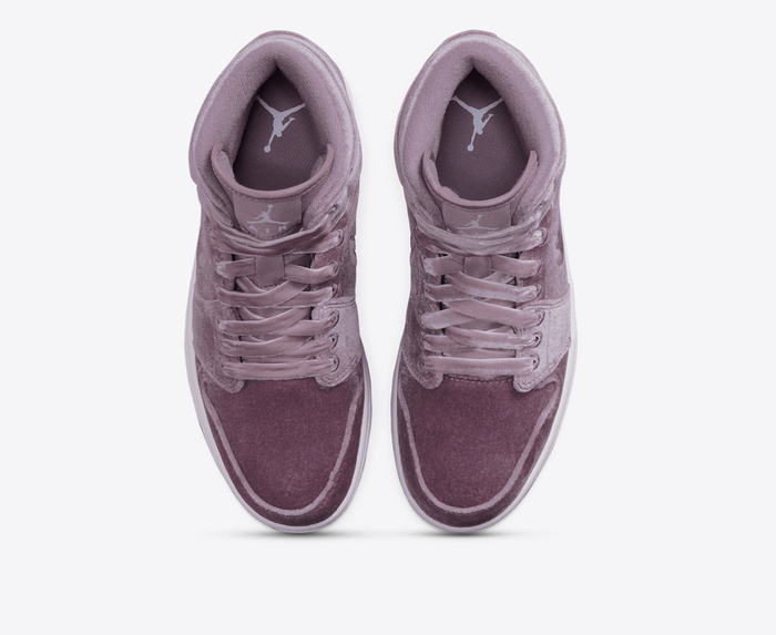 Jordan - WMNS AIR JORDAN 1 MID SE 'PURPLE SMOKE/PURPLE SMOKE-WHITE' -  VegNonVeg