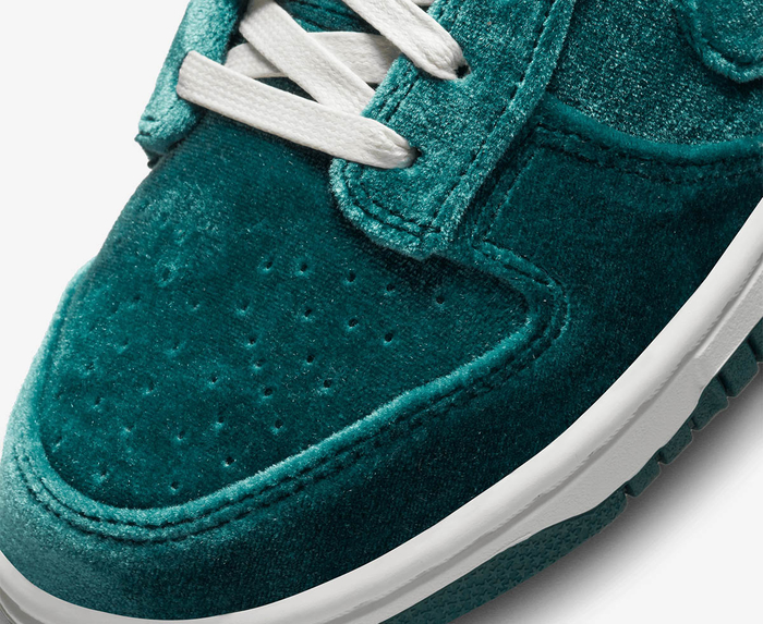 Nike - W NIKE DUNK LOW 'DK ATOMIC TEAL/DK ATOMIC TEAL-SAIL