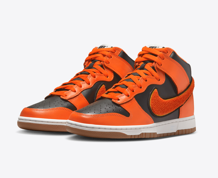 Nike - DUNK HI RETRO UNIVERSITY 'BLACK/SAFETY ORANGE