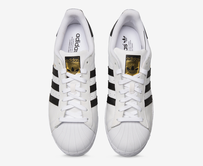 Adidas superstar foundation outlet white and gold