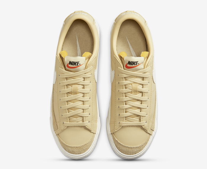 Nike blazer 2025 vintage gold