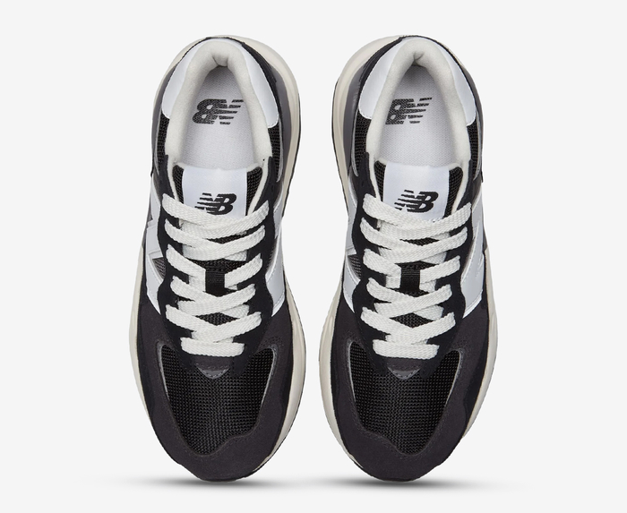 New Balance - 5740 'BLACK/WHITE' - VegNonVeg