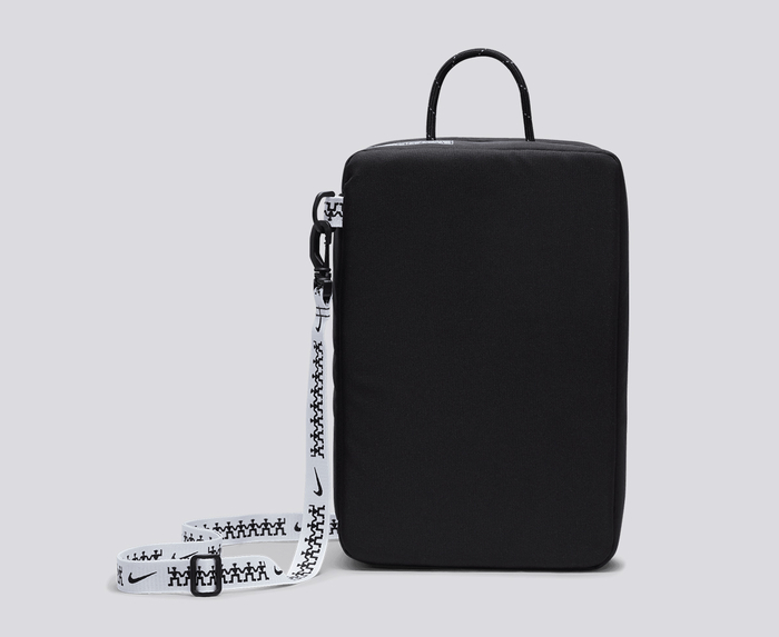 Nike - NK SHOE BOX BAG LRG SWOOSHTRAX 'BLACK/BLACK/WHITE' - VegNonVeg