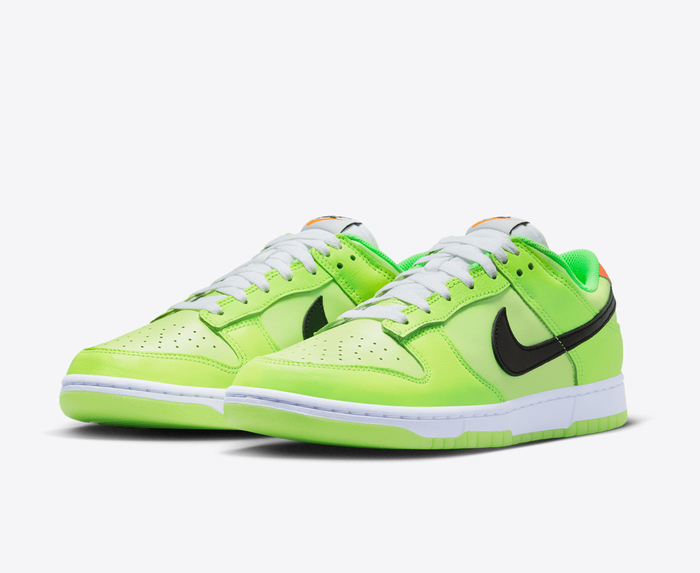 dunk green strike