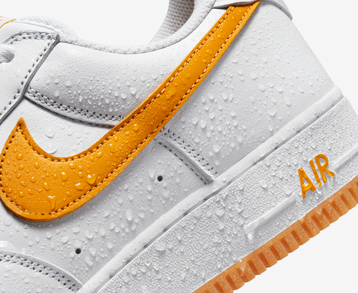 Air force one white and outlet yellow