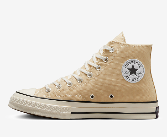 Converse - CHUCK 70 HIGH 'OAT MILK/EGRET/BLACK' - VegNonVeg