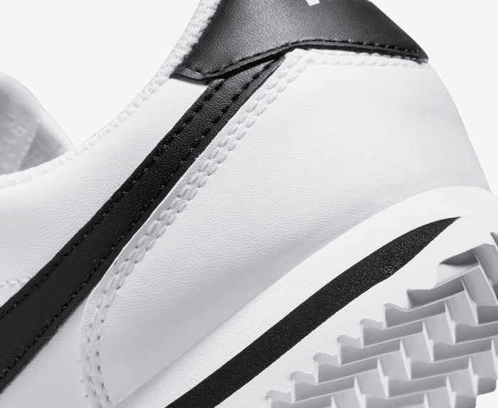 Nike - CORTEZ BASIC SL (GS) 'WHITE/BLACK' - VegNonVeg
