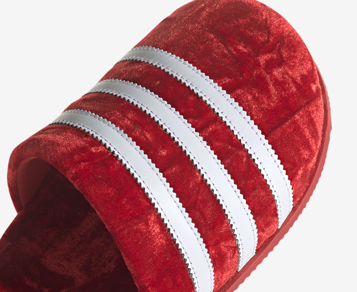 Adidas slides discount red and white