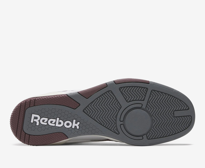 Reebok Royal Complete Sport Shoes in Cloud White / Classic Maroon