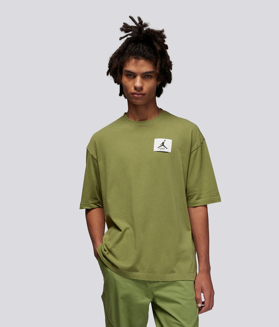 Olive green shop jordan shorts