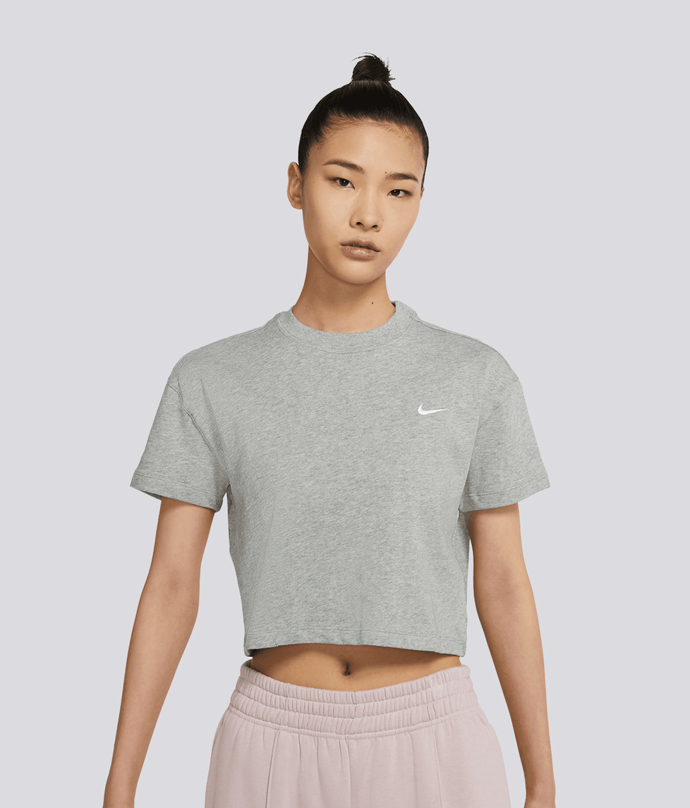 Nike swoosh short sleeve crop outlet top