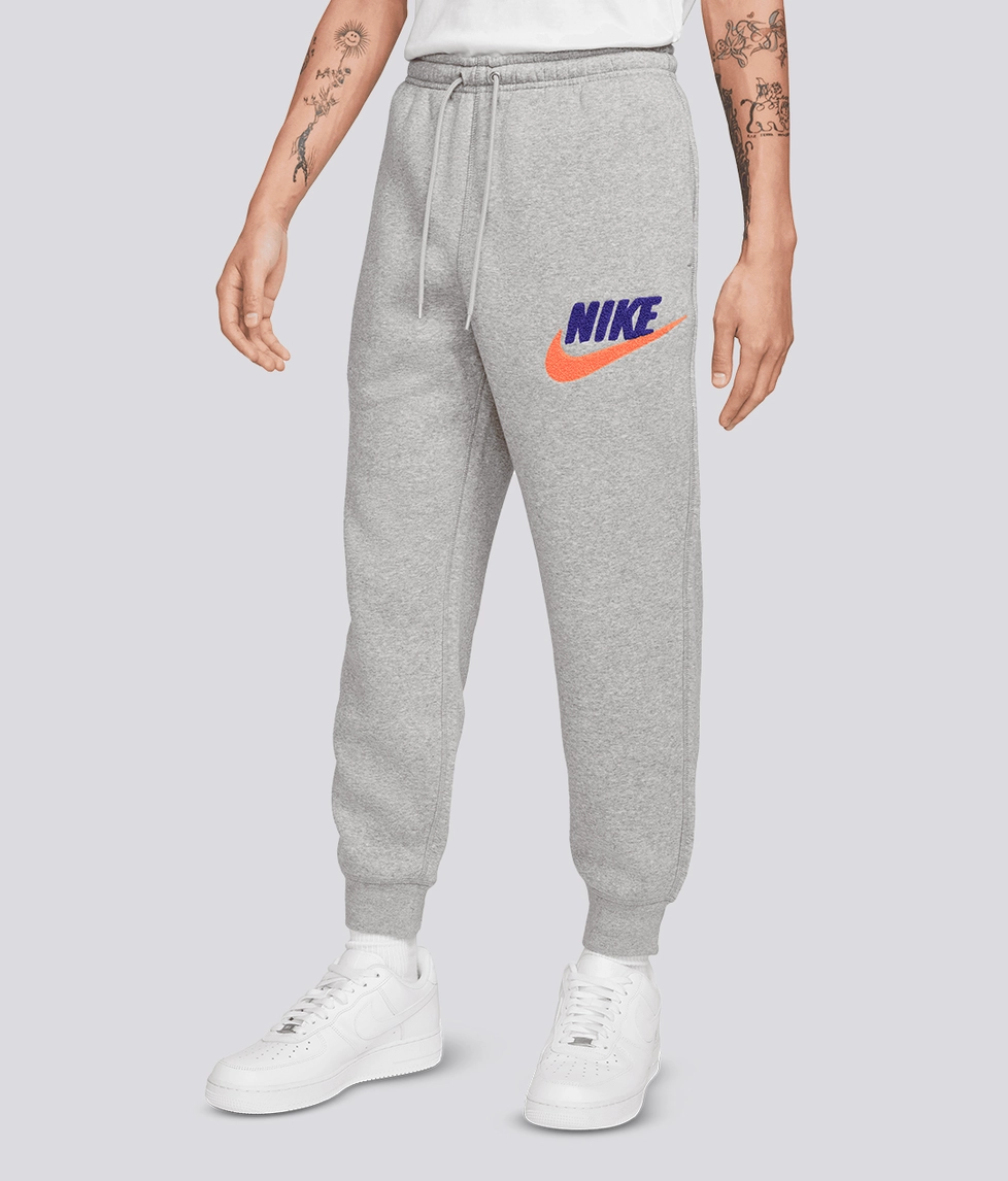 ★★Nike★★ Club Woven Jogger M Light Smoke GreyWhiteSmoke Nike Club Men's Woven Joggers. Nike JP