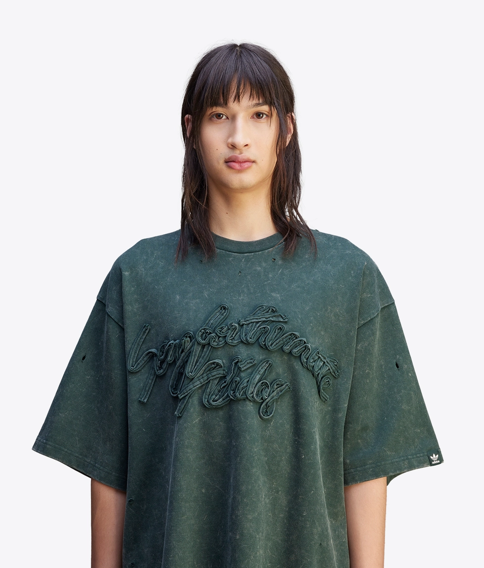 Tシャツ・カットソー ADIDAS X SONG FOR THE MUTE | SFTM WASH TEE SHADOW GREEN adidas-originals-x-song-for-