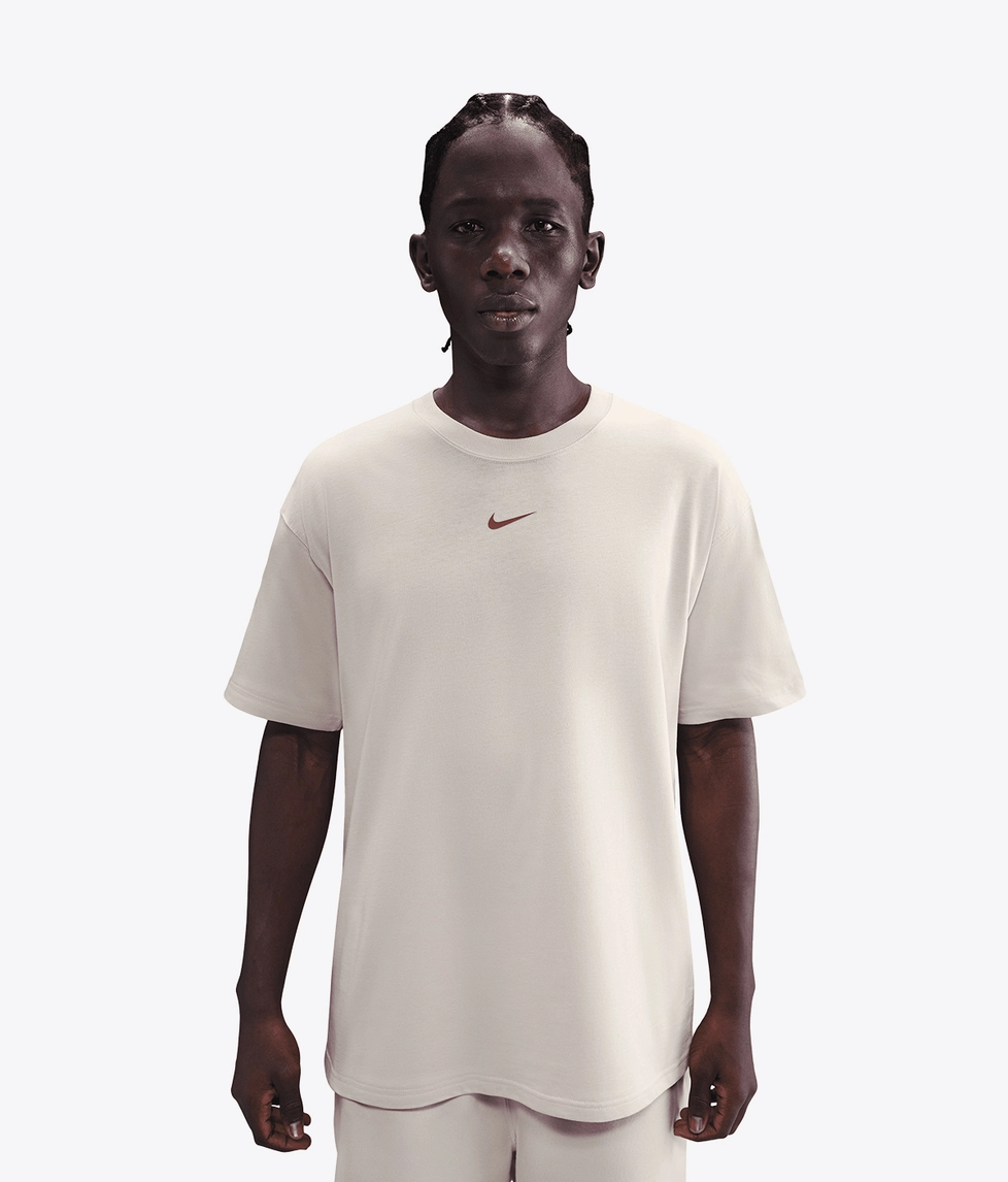 野良猫 Nike x Futura Oversized Short Nike Futura Oversized Short-Sleeve Tee - メルカリ