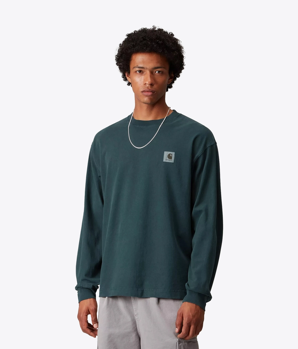 Carhartt WIP - GARMENT DYED LONG SLEEVE VISTA T-SHIRT - VegNonVeg