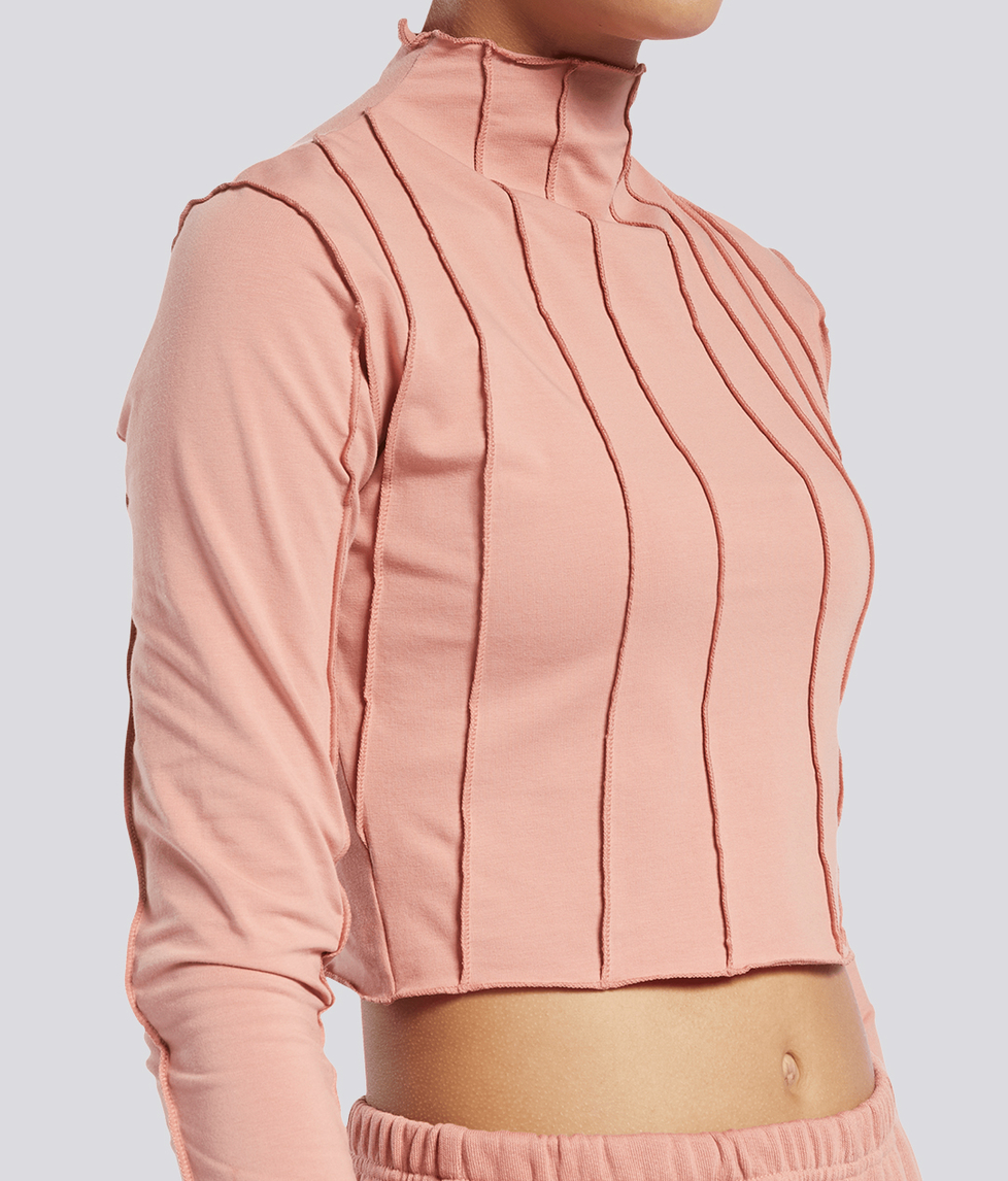 Super High Rise Align in Rustic Coral and Kitsilano Mock Neck Tee