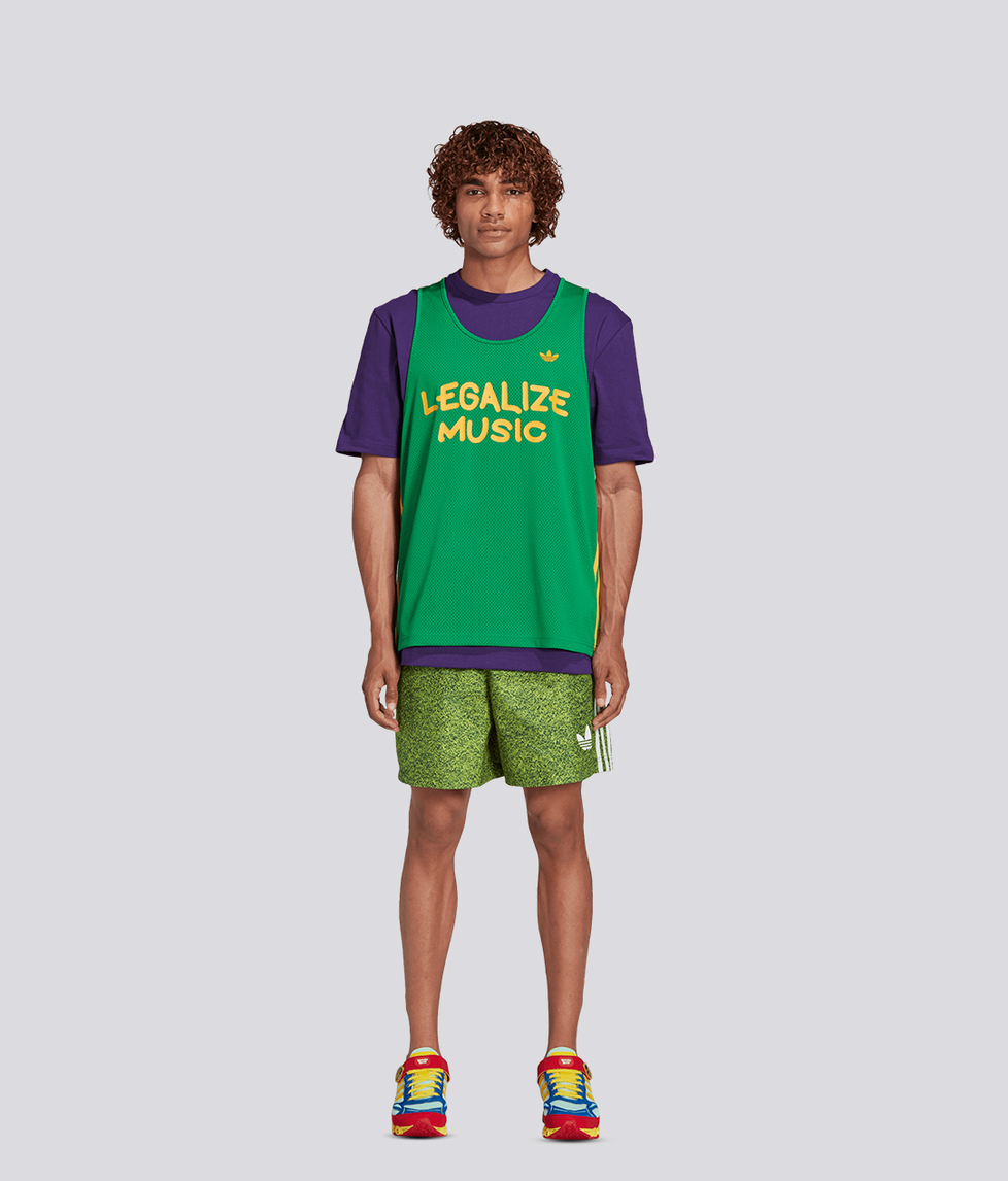 Adidas Originals - KERWIN FROST GREEN SHORTS 'AOP GRASS' - VegNonVeg