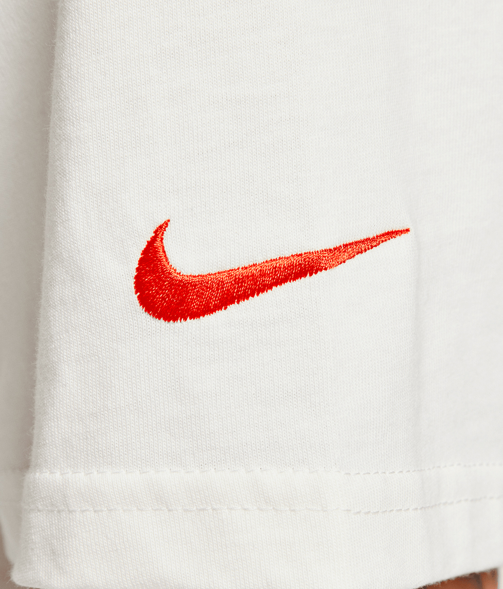 Nike - NIKE NCPS \'SAIL/PICANTE T-SHIRT SPORTSWEAR MAX90 RED\' VegNonVeg 