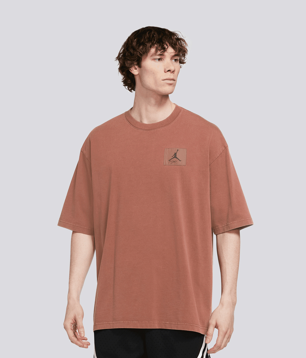 Orange jordan clearance shirt