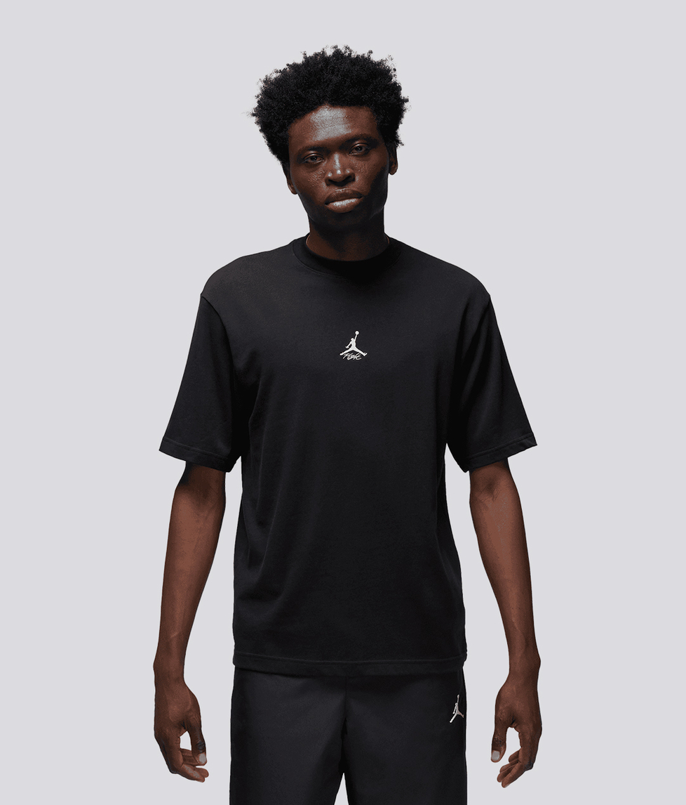 Air jordan black t on sale shirt