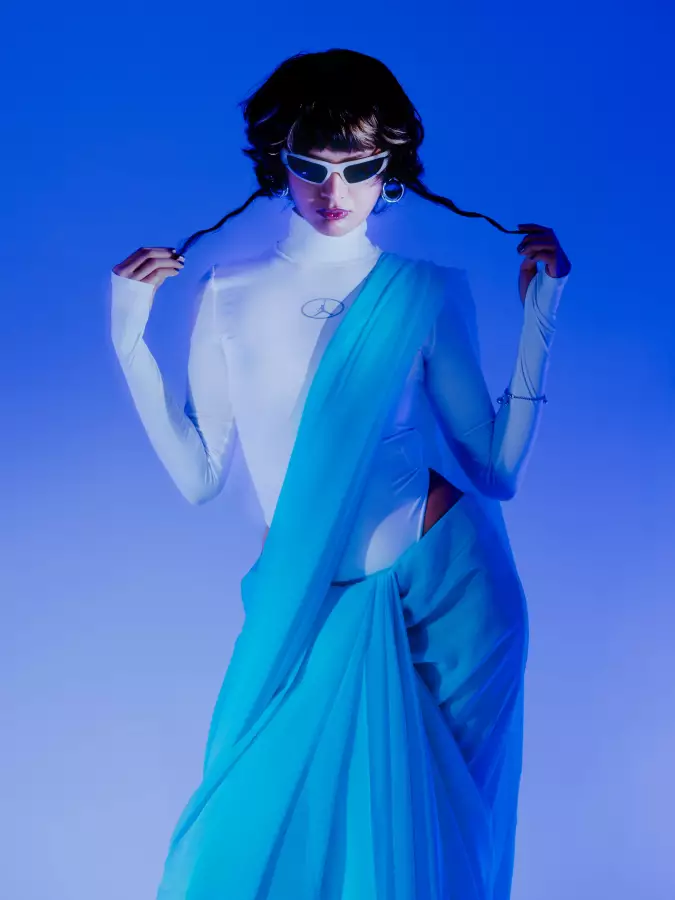 How the Y2K Aesthetic Is Redefining Street Style in 2026